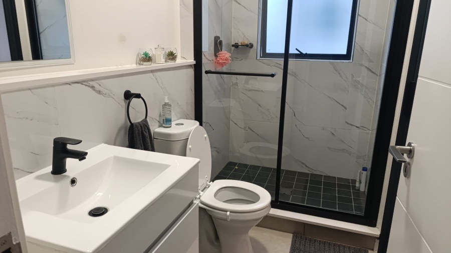 2 Bedroom Property for Sale in Sandown Western Cape